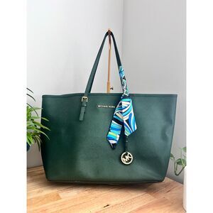 Michael Kors Jet Set Travel Large Tote Hunter Green Saffiano Leather Gold MK